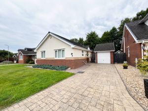 Photo 18- click for photo gallery